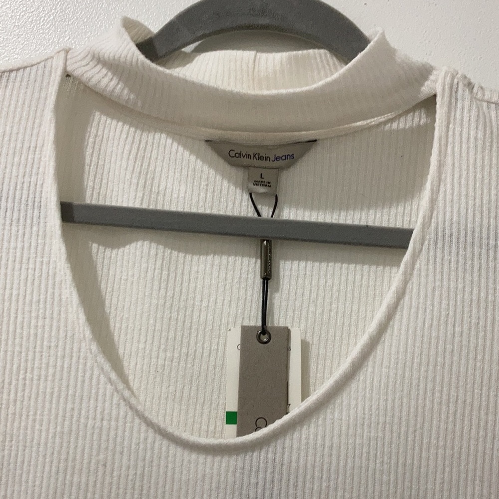 NWT Calvin Klein Jeans ribbed long sleeve tshirt with crew neck cutout - Picture 2 of 4